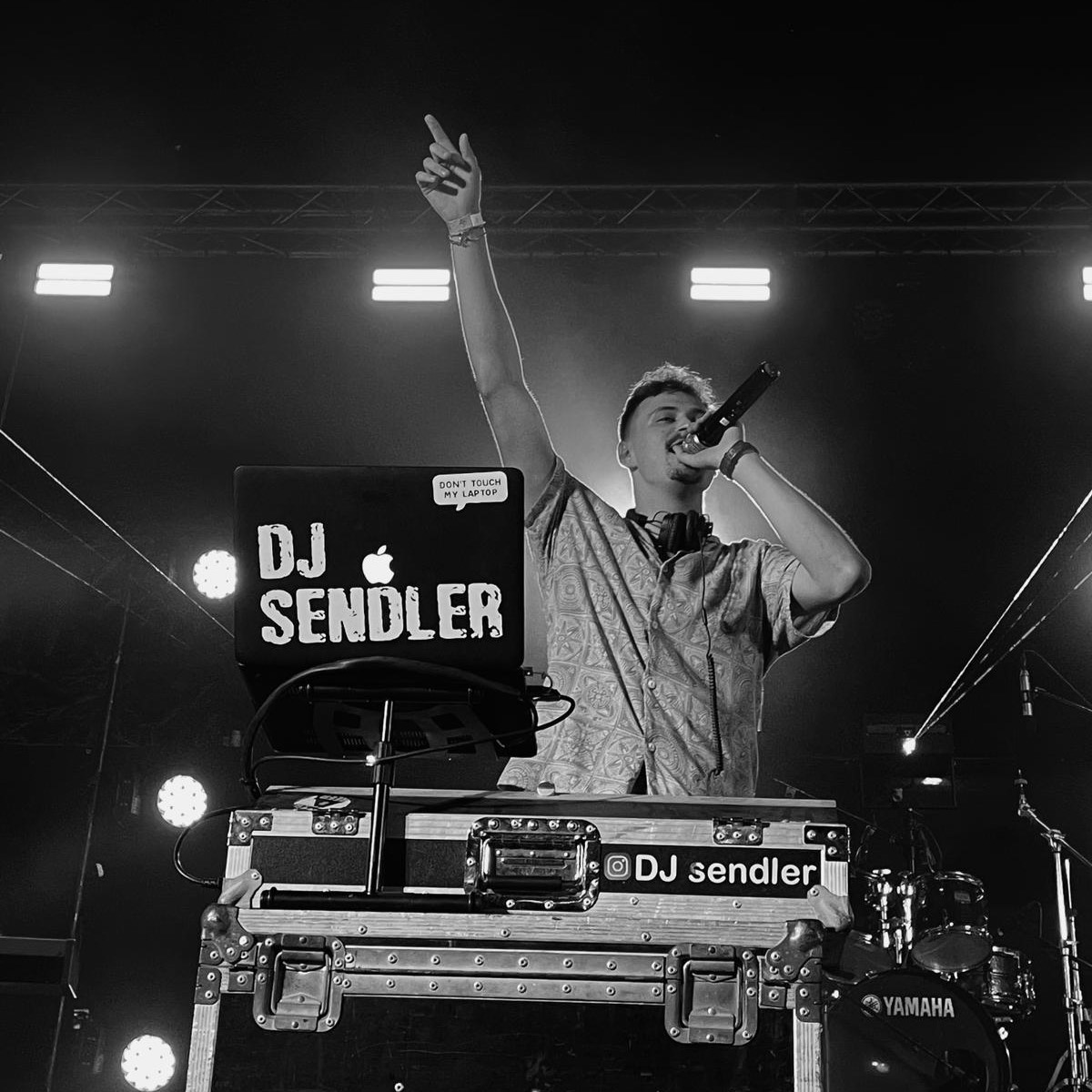 תמונה 2 של dj sendler - מוזיקה והפקת אירועים